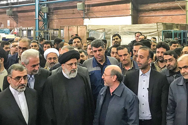 فساد، چوبی لای چرخ تولید است