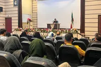 مجری و تهیه کننده تلویزیون: دانش و اطلاعات، پله ترقی مجری برنامه های تلویزیونی است