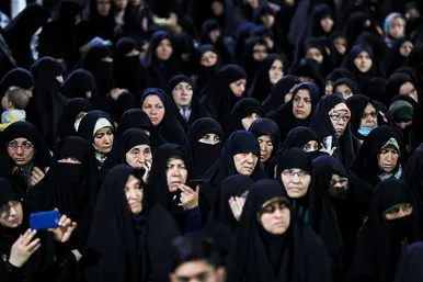مراسم چله دعای عهد در جوار مزار شهدای گمنام