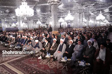 گزارش تصویری | نشست تحلیلی تبیینی «فتح قریب» در حرم مطهر رضوی