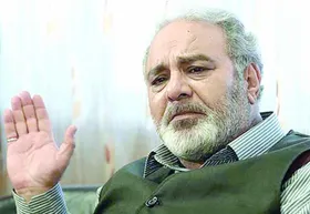 درباره محمد کاسبی، بازیگر محبوب سینما و تلویزیون که امروز ۷۱ ساله می&zwnj;شود | خادمی آسمان هشتم