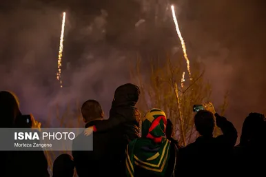 نورافشانی سال نو در پل طبیعت