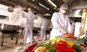 تعطیلی رستوران&zwnj;های مشهد بیکاری ۵۰ درصدی کارکنان این واحد&zwnj;ها را به&zwnj;دنبال دارد