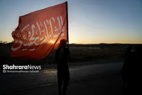تشرف کاروان بزرگ زوار پیاده نیشابوری به بارگاه منور رضوی