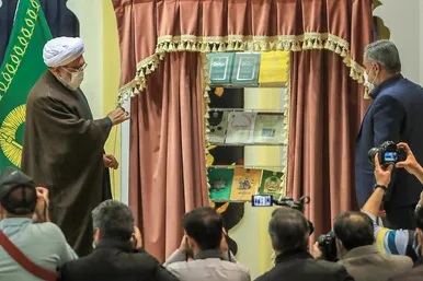 مراسم تجلیل از پژوهشگران برتر حوزه‌های علمیه آستان قدس رضوی