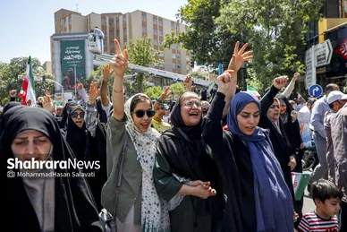 گزارش تصویری | حضور باشکوه مردم مشهد در راهپیمایی جمعه «همدلی و ایستادگی» (۳۰ خرداد ۱۴۰۴)