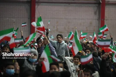 جشن دهه نودی‌ها در مشهد
