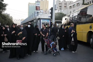 پیاده‌روی جاماندگان اربعین حسینی در مشهد