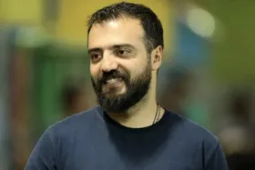 پوستر رسمی &laquo;استند&zwnj;آپ ابوطالب حسینی&raquo; منتشر شد + زمان پخش و عکس