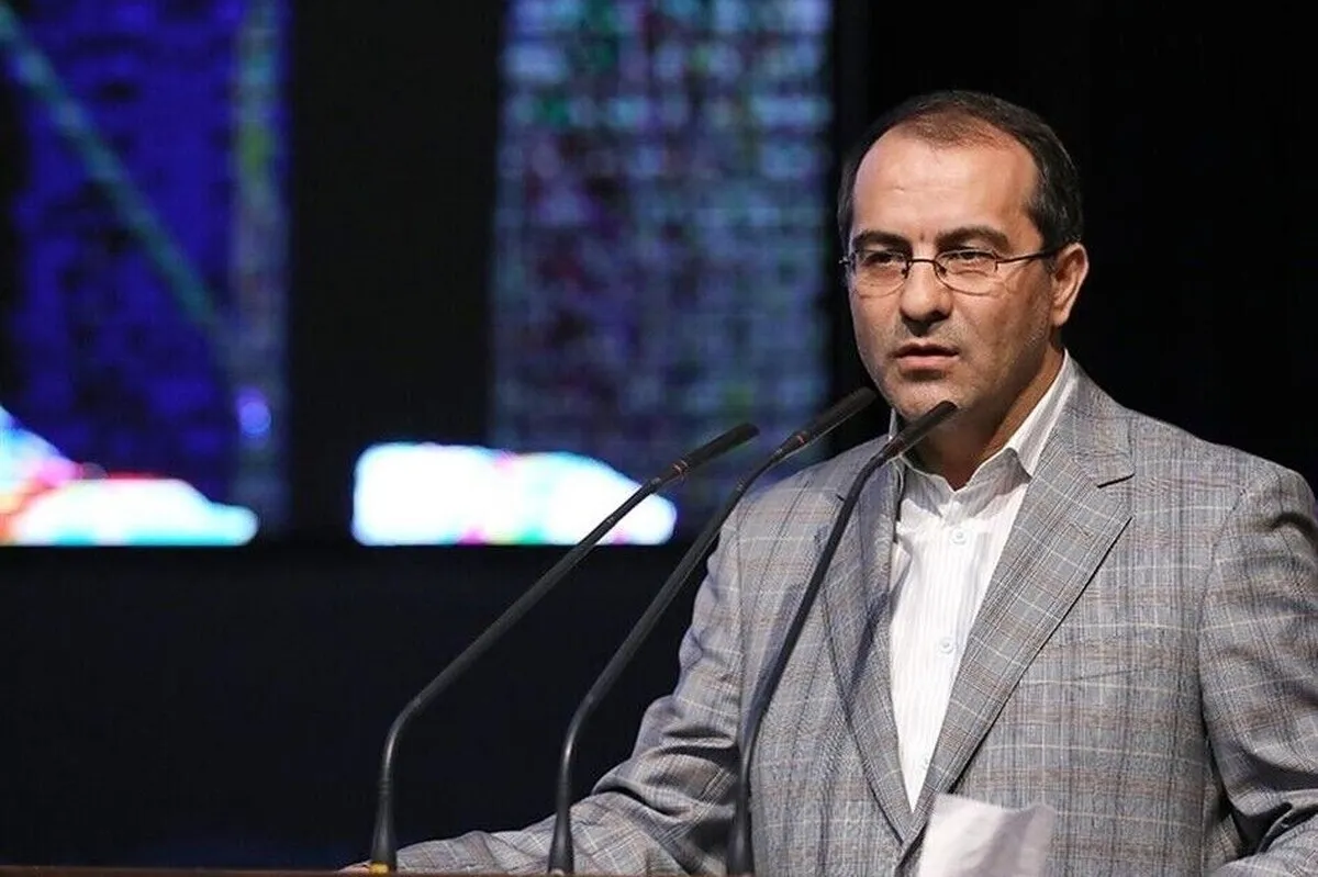 رئیس سازمان اداری و استخدامی: تغییر ساعت رسمی کشور برای صرفه جویی انرژی ضروری است
