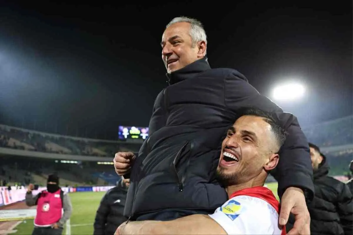 دو بازیکن پرسپولیس مجبور به ترک هتل شدند