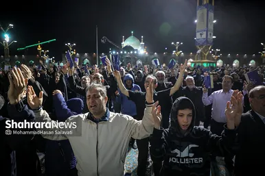 مراسم احیاء شب ۱۹ ماه رمضان در حرم مطهر رضوی