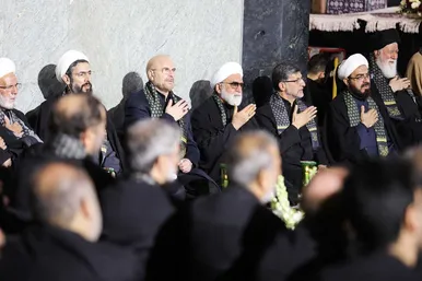 آئین خطبه خوانی شب عاشورا در حرم مطهر رضوی