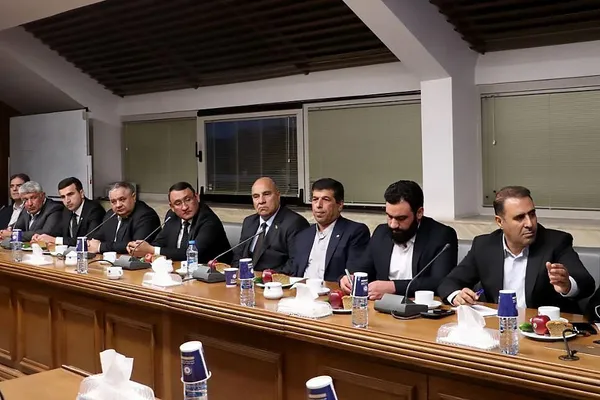 استاندار خراسان رضوی: ارتقای اقتصاد در منطقه منجر به توسعه همه همسایگان می‌شود