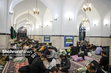 گزارش تصویری | آیین معنوی اعتکاف در حرم امام رضا (ع)