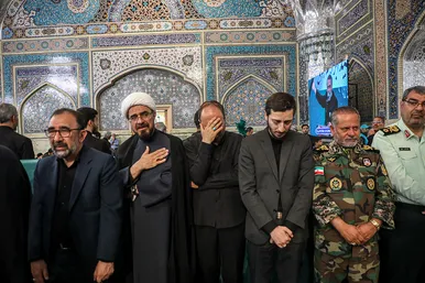 مراسم بزرگداشت شهدای خدمت در حرم مطهر رضوی