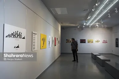 گزارش تصویری | نمایشگاه کاریکاتور «هولوساید»