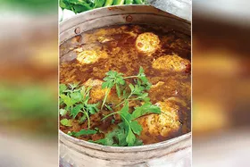 درباره تاریخچه اشکنه؛ خورش نانی بس بامزه و زودپز
