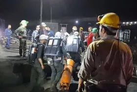 کمیسیون اجتماعی مجلس پیرامون ابعاد حادثه معدن طبس، جلسه فوق&zwnj;العاده برگزار کرد