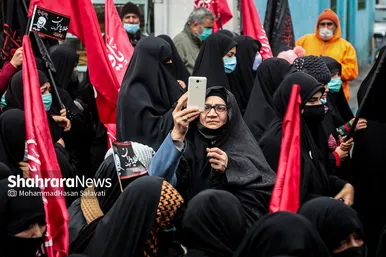 اجتماع عزاداران فاطمی و تشییع پیکر ۹ شهید دفاع مقدس و مدافع حرم