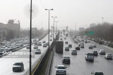 «مشهد» غرق در گردوغبار شدید (۵ دی‌۱۴۰۲)