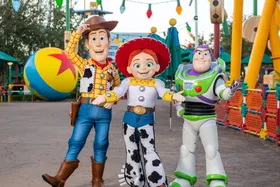 انیمیشن &laquo;داستان اسباب بازی ۶&raquo; (Toy Story 6) ساخته می&zwnj;شود؟ | خالق مجموعه پاسخ داد