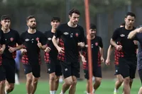 احتمال غیبت کارتال در شروع تمرینات پیش‌فصل پرسپولیس