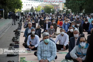اقامه نماز عید سعید فطر در حرم مطهر امام رضا(ع)