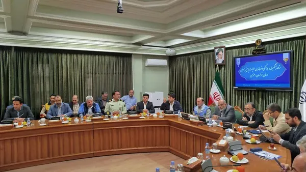 برگزاری جلسه ستاد پیشگیری، هماهنگی و فرماندهی عملیات پاسخ به بحران خراسان رضوی | وزیر کشور: خسارات سیلاب مشهد را حل و فصل می‌کنیم + فیلم