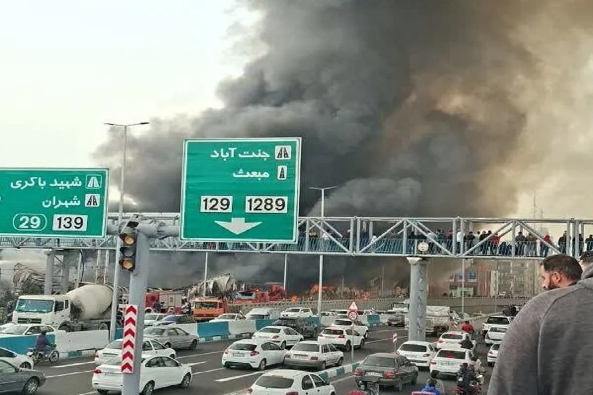 توقف اکران فیلم‌های جشنواره ۴۴ فجر به دلیل آتش‌سوزی بازار جنت‌آباد
