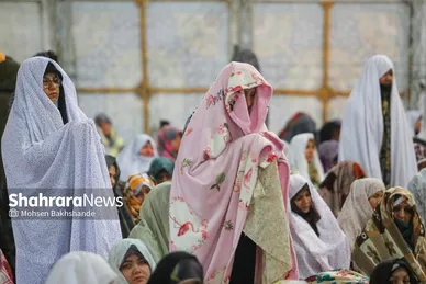 آیین معنوی اعتکاف در حرم امام رضا (ع)