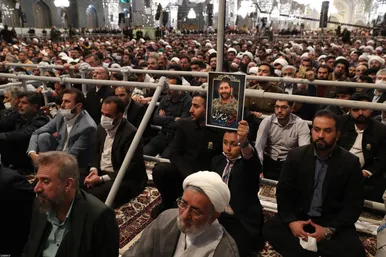 حضور و سخنرانی رهبر انقلاب در اجتماع زائران و مجاوران حرم مطهر رضوی- ۳