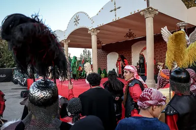 حرکت کاروان نمادین اسرای کربلا در مشهد