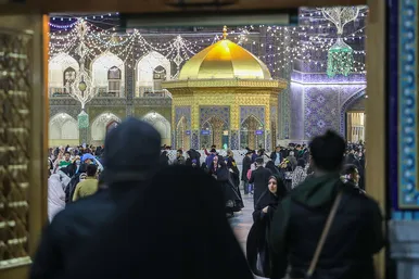حال و هوای حرم مطهر رضوی در آستانه نیمه شعبان