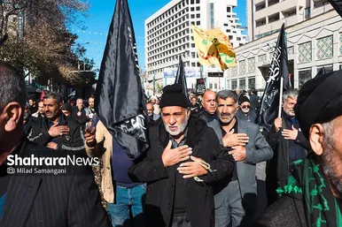 اجتماع عزاداران فاطمی و تشییع پیکر ۱۲ شهید گمنام دفاع مقدس و ۲ شهید حادثه تروریستی راسک در مشهد
