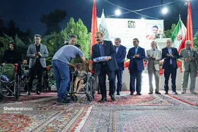 گزارش تصویری | آیین اهدای ۳۰۰ دستگاه ویلچر و بسته تحصیلی به معلولان و دانش&zwnj;آموزان تحت پوشش بهزیستی خراسان رضوی