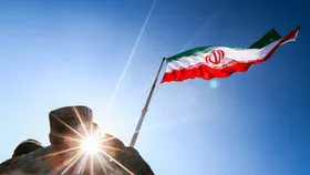 در شب ۱۲ فروردین، سرود ملی در سراسر کشور هم&zwnj;خوانی شد + فیلم