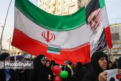 گزارش تصویری (۲) | راهپیمایی روز ۲۲ بهمن در مشهد