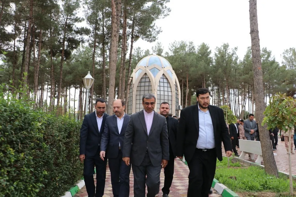 سفر استاندار خراسان رضوی به شهرستان صالح‌آباد (۱۸ آبان ۱۴۰۳) + تصاویر