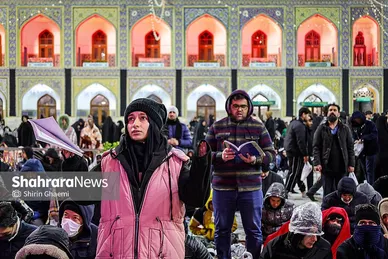 گزارش تصویری | مراسم احیای دومین شب قدر در حرم مطهر امام رضا (ع) -۲