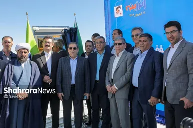 گزارش تصویری | بهره‌برداری از بزرگ‌ترین نیروگاه خورشیدی سقفی کشور