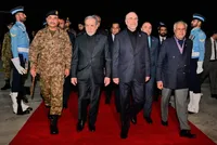 روزنامه پاکستانی: مذاکرات ایران و آمریکا از طریق کانال‌های ارتباطی به مسیر اصلی باز خواهد گشت