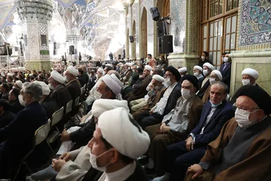 حضور و سخنرانی رهبر انقلاب در اجتماع زائران و مجاوران حرم مطهر رضوی- ۳