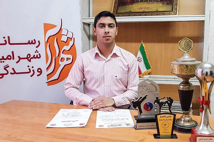 قهرمان کیک‌بوکسینگ به‌دنبال نام‌آوری
