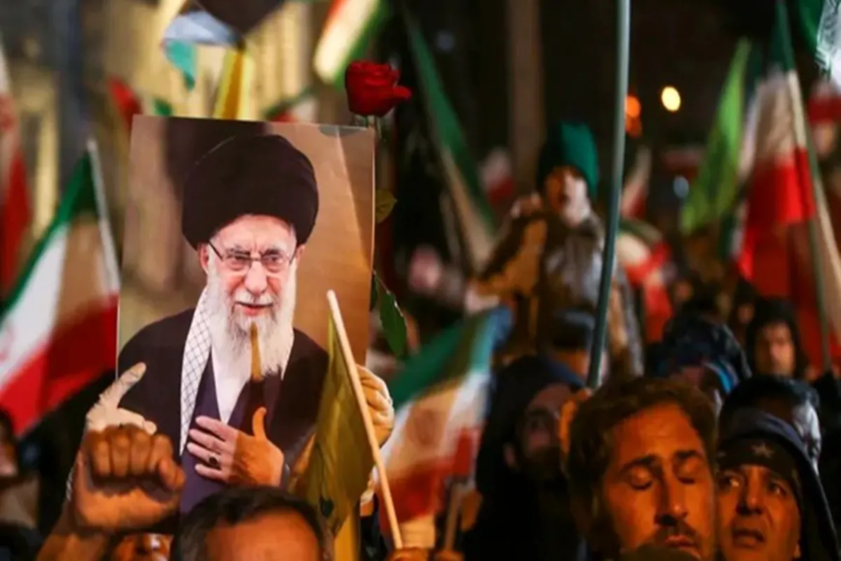 سخنگوی ستاد تشییع در مشهد: فعلا تصمیمی درباره حضور هیئت‌های خارجی در مشهد ابلاغ نشده است | ۴ هزار فعال رسانه‌ای برای روایت مراسم رهبر شهید در مشهد ثبت‌نام کردند