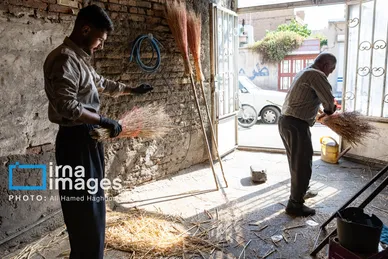 گزارش تصویری | جاروی سنتی قَرامَلِک