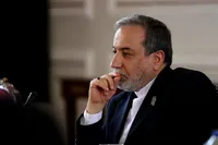 عراقچی: طرح بازگشایی تنگه هرمز در چارچوب تفاهم با آمریکا ابلاغ شده است