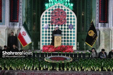 آیین خطبه خوانی شب شهادت امام رضا(ع) در حرم مطهر رضوی