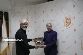 مدیر عالی حرم مطهر رضوی در بازدید از مؤسسه شهرآرا مطرح کرد: شهرآرا، صدای شهر امام&zwnj;رضا(ع) در سطح ملی و فراملی + فیلم