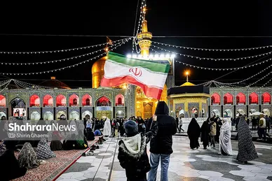 گزارش تصویری | مراسم احیای دومین شب قدر در حرم مطهر امام رضا (ع) -۲